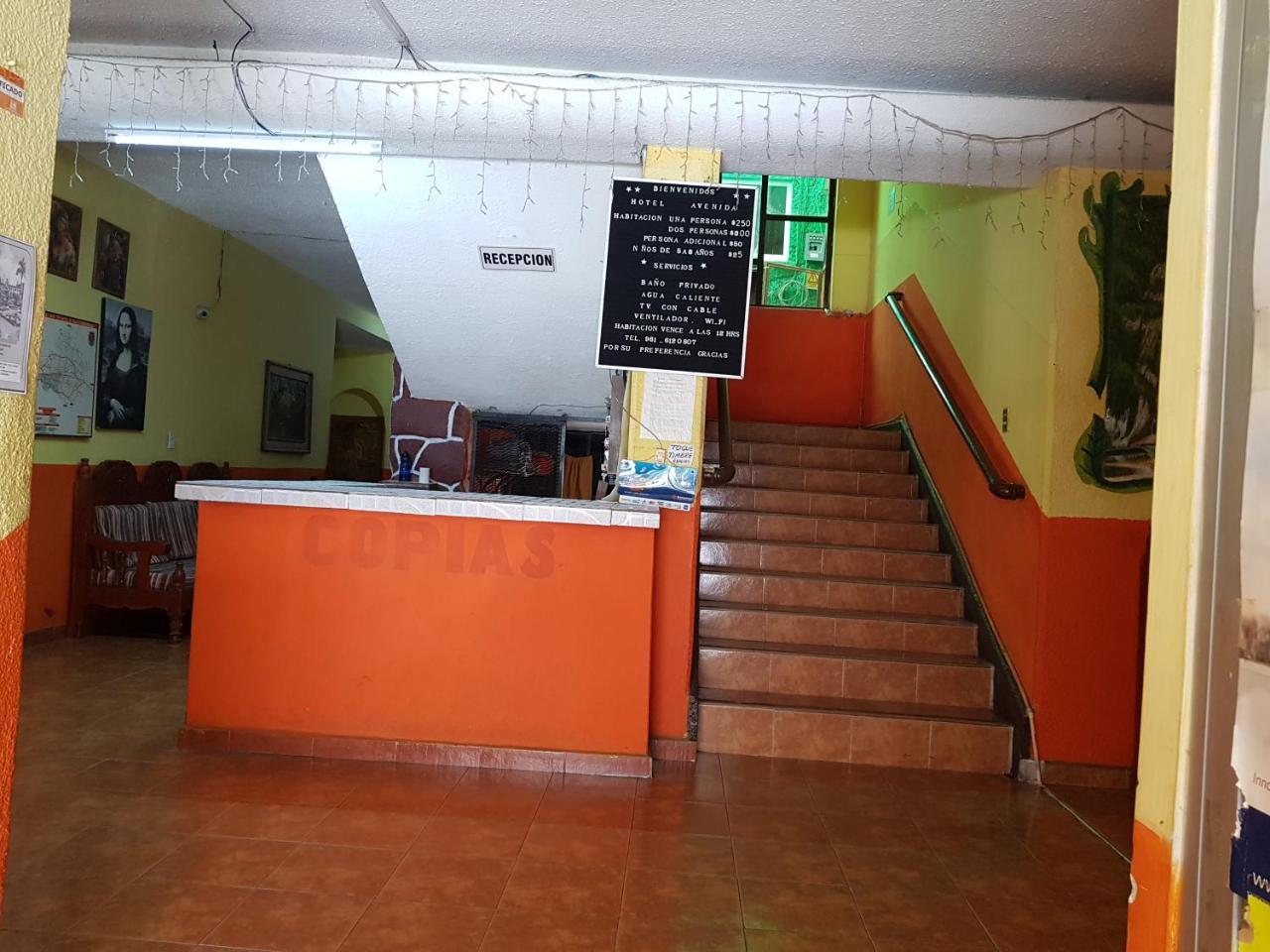 Hotel Avenida Tuxtla Gutiérrez Exteriör bild